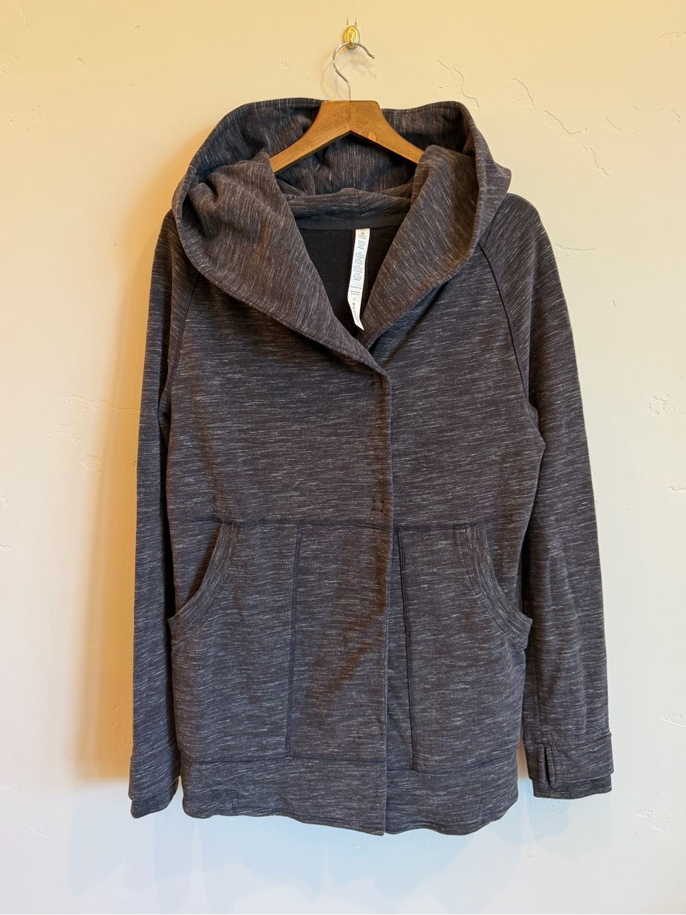LULULEMON ATHLETICA Heathered Marled Black Gray Find Your Centre Wrap Hoodie